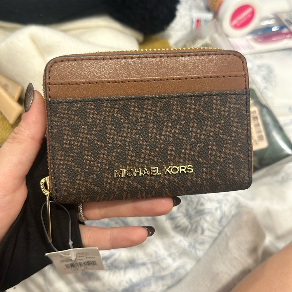 Michael kors card case